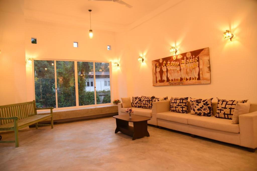 Everdew Kandy Rooms Exterior foto